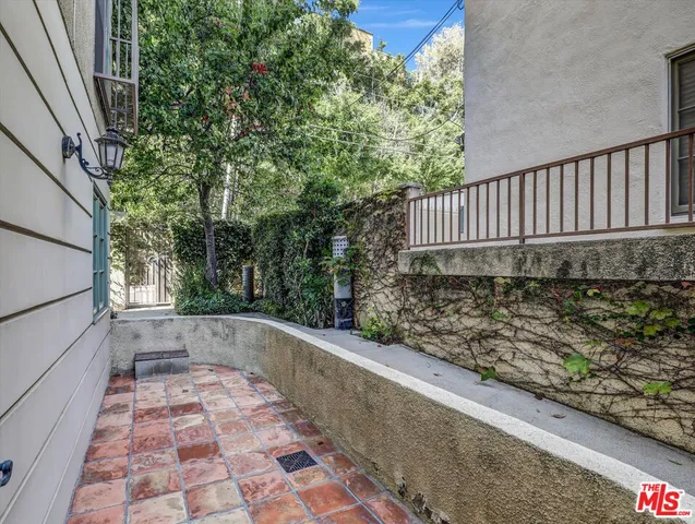 a picture of floor plan