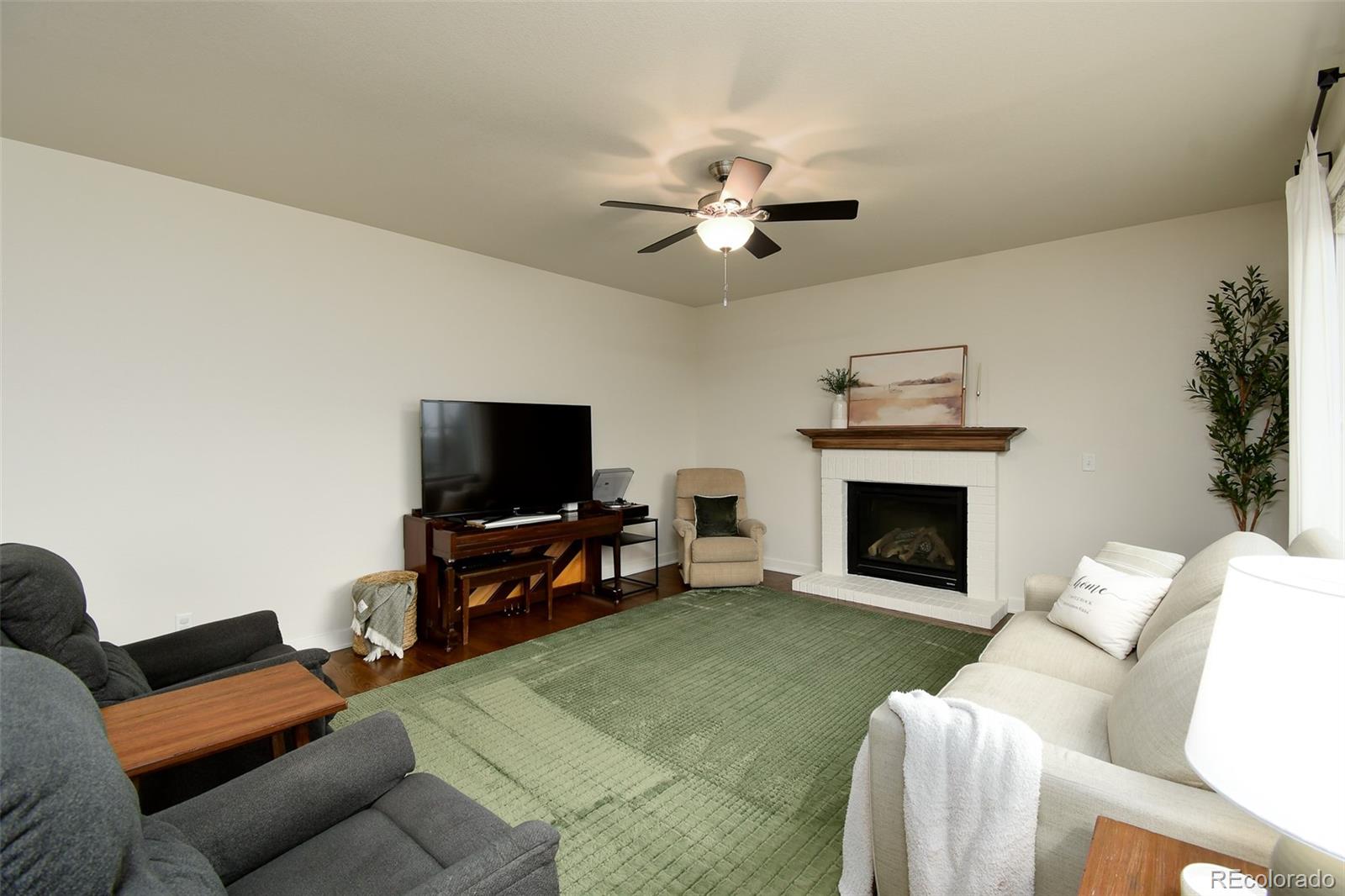 4000 Starry Night Loop Castle Rock, CO 80109 - Photo 5 of 27