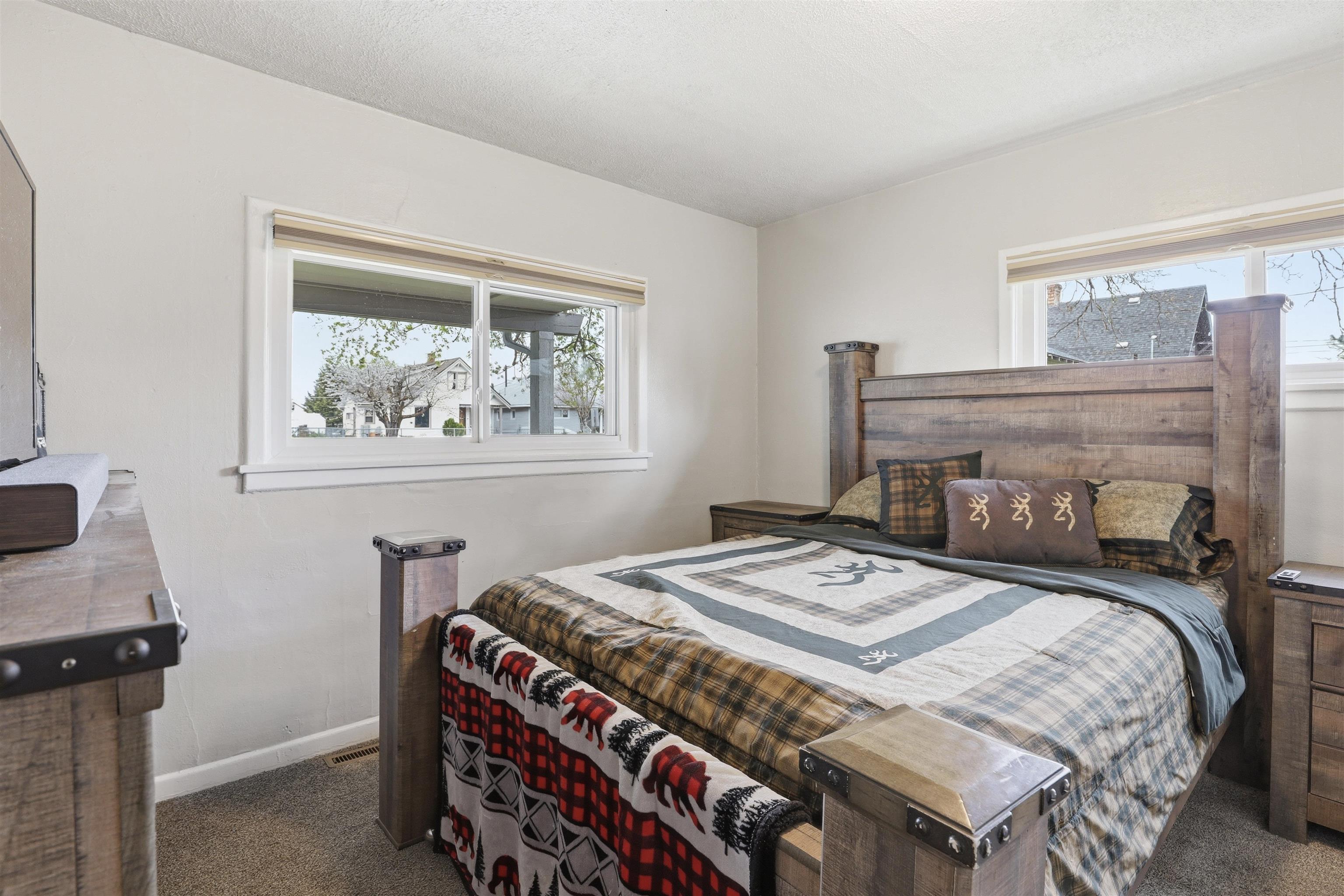 4418 North Stevens Street Spokane, WA 99205 - Photo 18 of 49