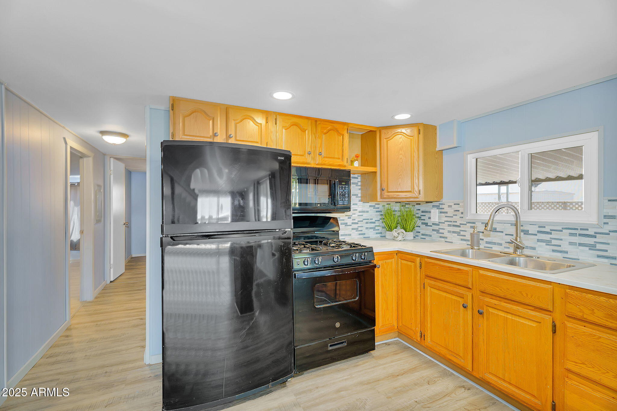 747 East Germann Road, Unit 15 San Tan Valley, AZ 85140 - Photo 12 of 27 12-web-or-mls-747 E germann-11