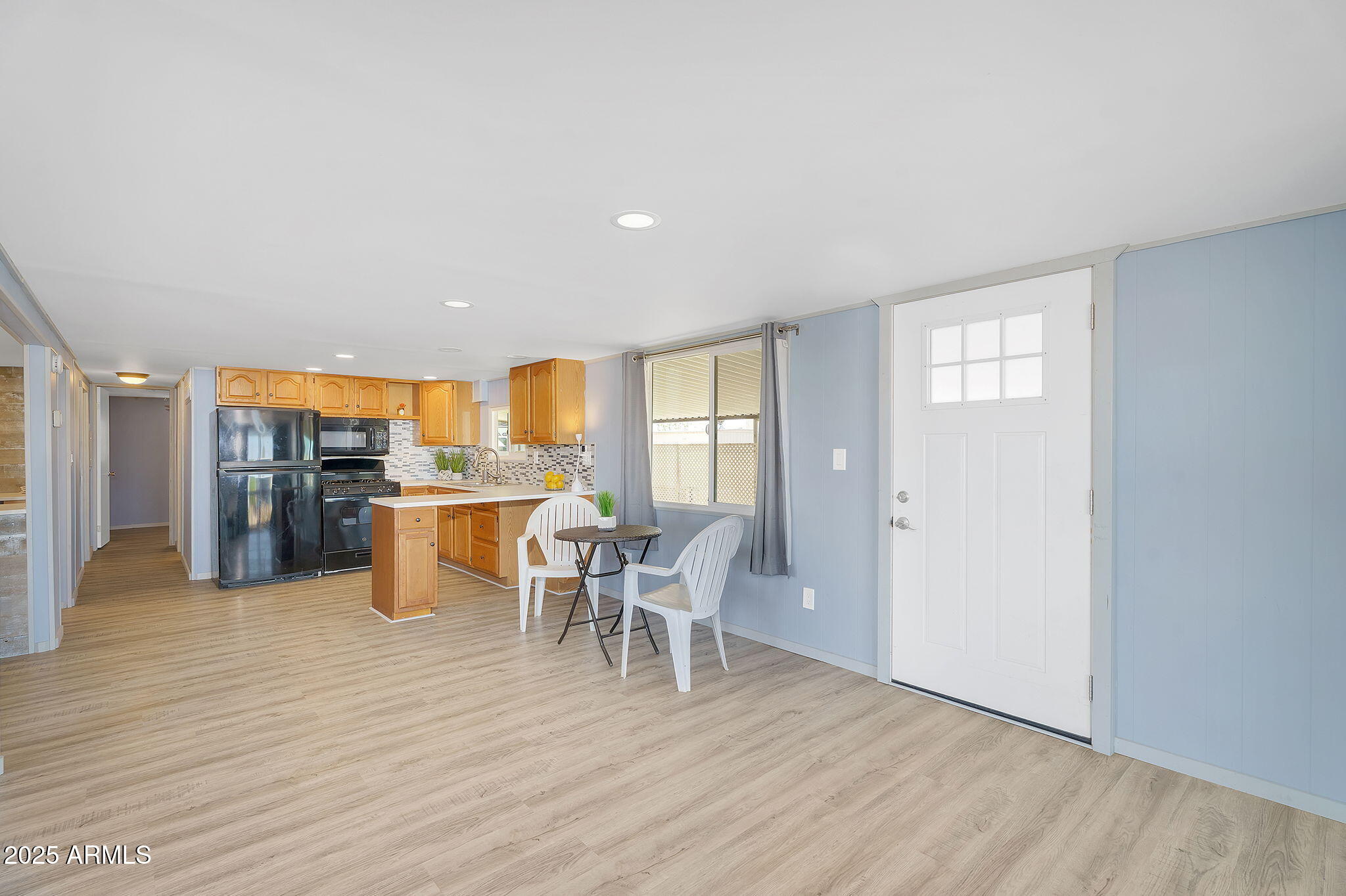 747 East Germann Road, Unit 15 San Tan Valley, AZ 85140 - Photo 6 of 27 6-web-or-mls-747 E germann-6