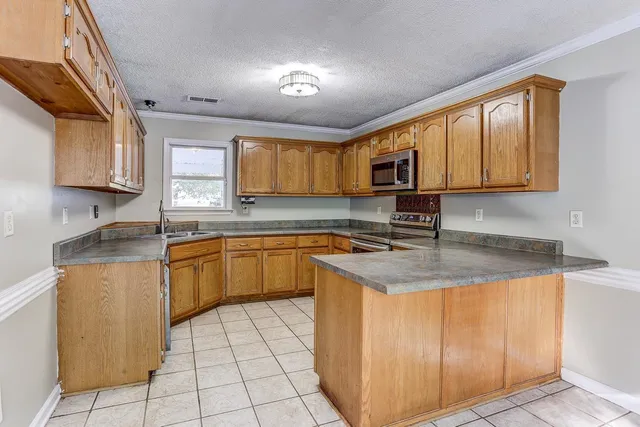 $423,000 | 120 Jimmie Lee Cove, Munford, TN 38058