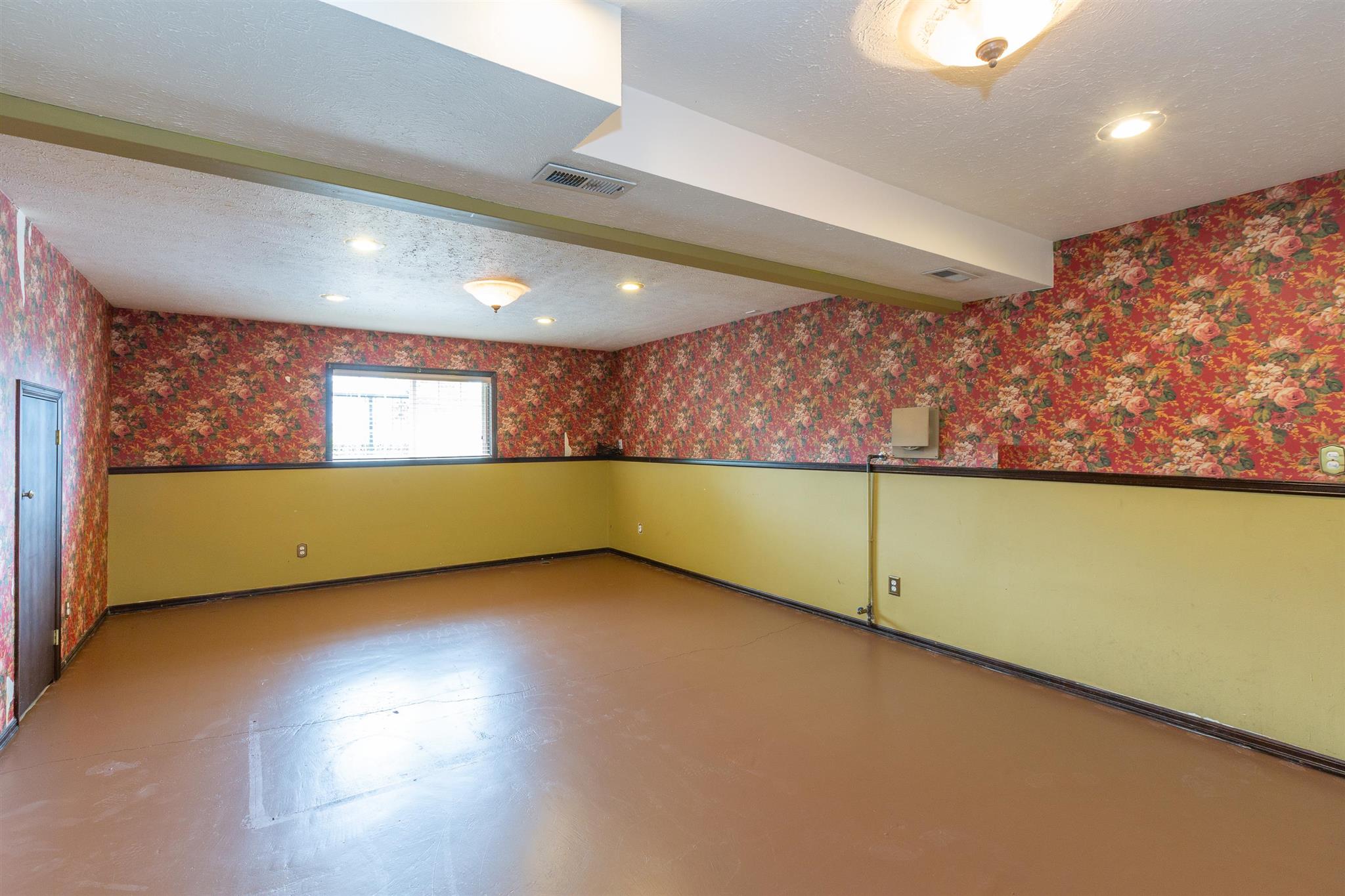 8707 North Maple Street Spokane, WA 99208 - Photo 12 of 20 Gallery Image 12