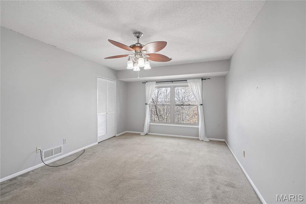 13721 La Conte Court St. Louis, MO 63128 - Photo 18 of 35