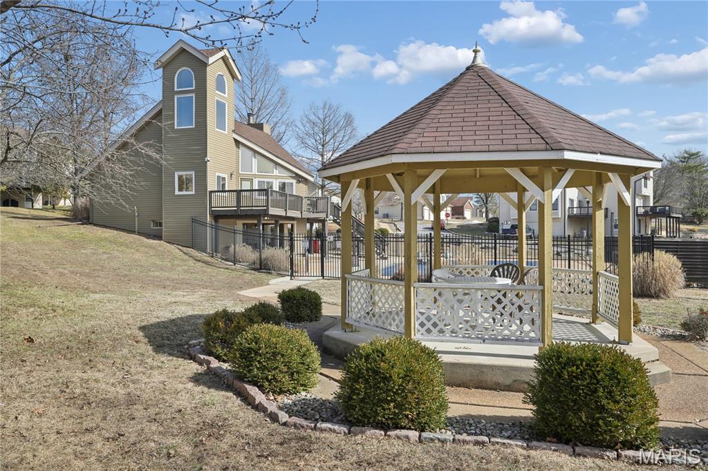 13721 La Conte Court St. Louis, MO 63128 - Photo 32 of 35