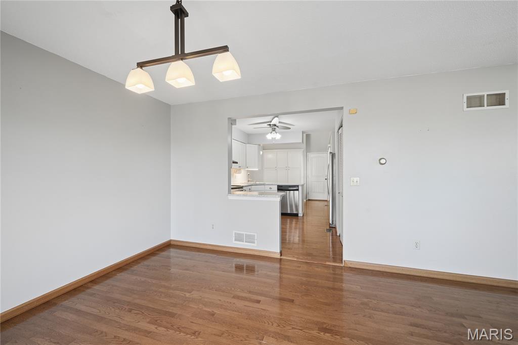 13721 La Conte Court St. Louis, MO 63128 - Photo 9 of 35