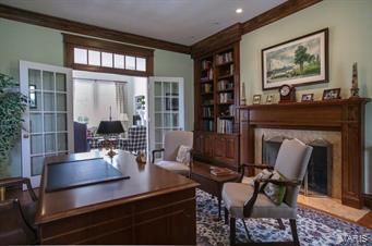 320 North Mosley Road Creve Coeur, MO 63141 - Photo 11 of 41 Gallery Image 11