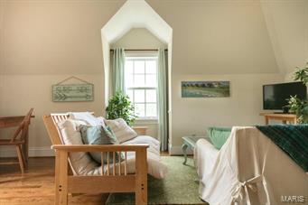 320 North Mosley Road Creve Coeur, MO 63141 - Photo 31 of 41 Gallery Image 31