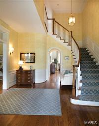 320 North Mosley Road Creve Coeur, MO 63141 - Photo 8 of 41 Gallery Image 8