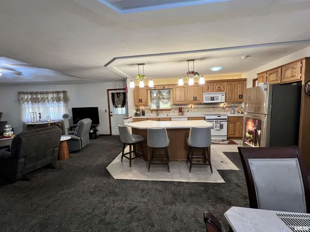 $409,900 | 2372 Logan Street, Murphysboro, IL 62966