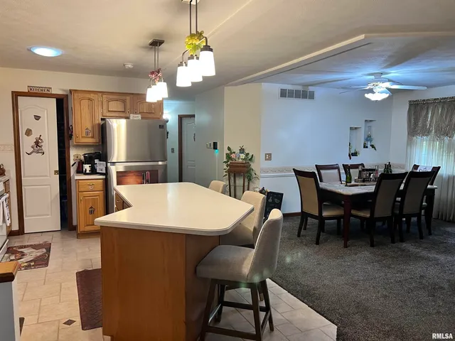 $409,900 | 2372 Logan Street, Murphysboro, IL 62966