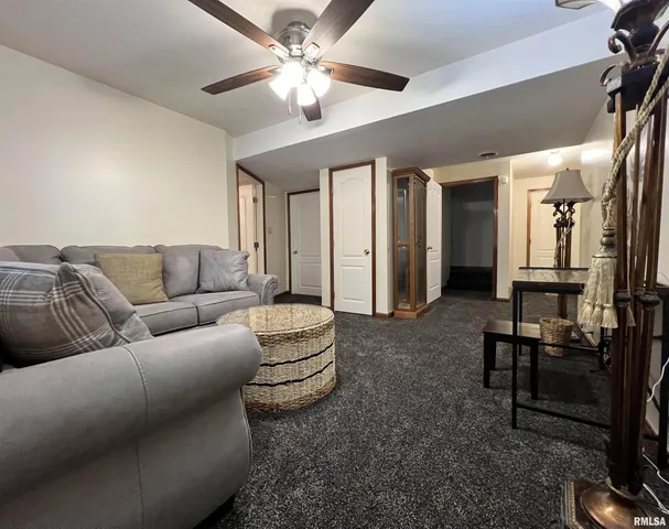 $409,900 | 2372 Logan Street, Murphysboro, IL 62966