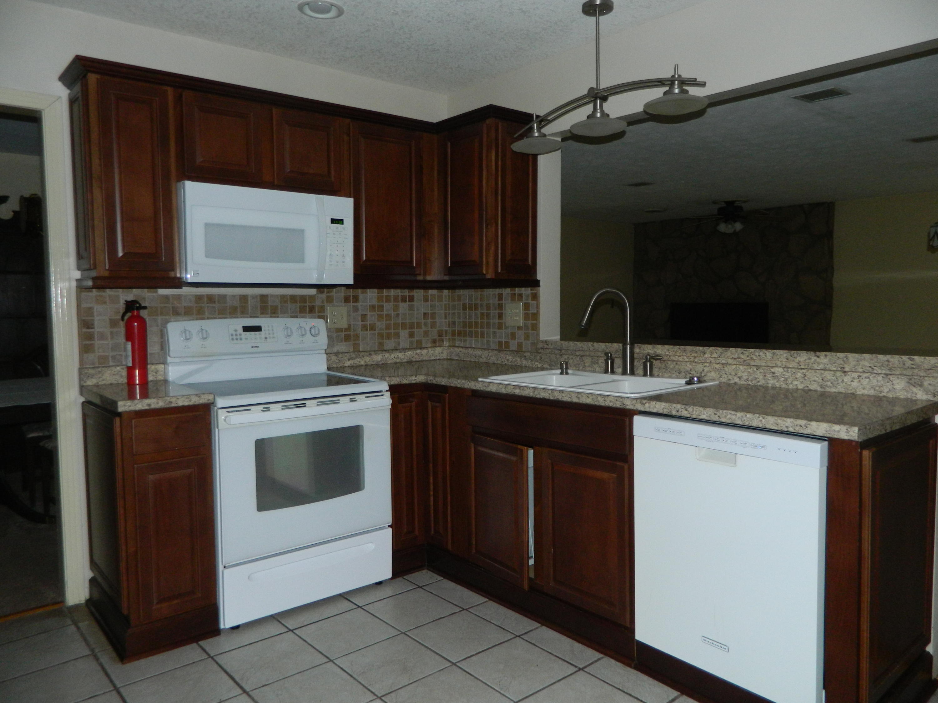 104 Newridge Road Oak Ridge, TN 37830 - Photo 7 of 27 DSCN0682