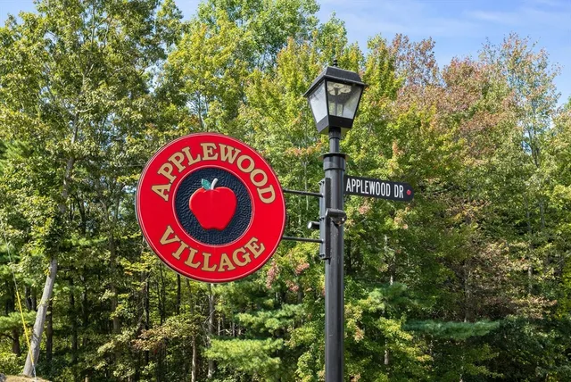 $599,000 | 134 Russet Lane, Unit 134, Boxborough, MA 01719