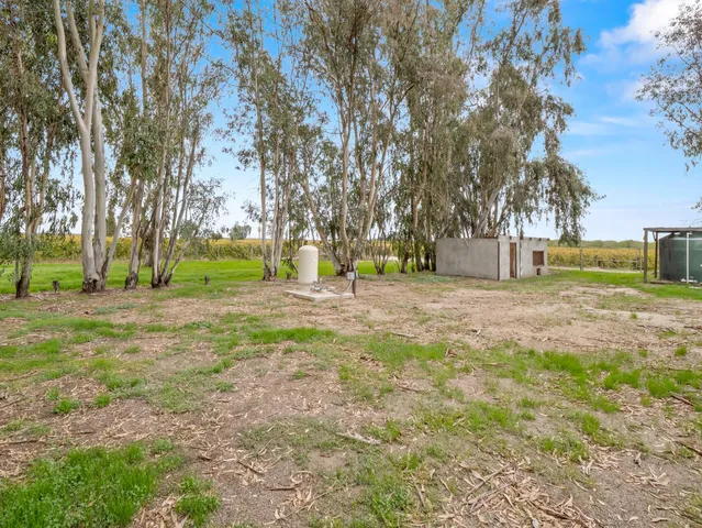 $799,900 | 10375 West Kearney Boulevard, Fresno, CA 93706