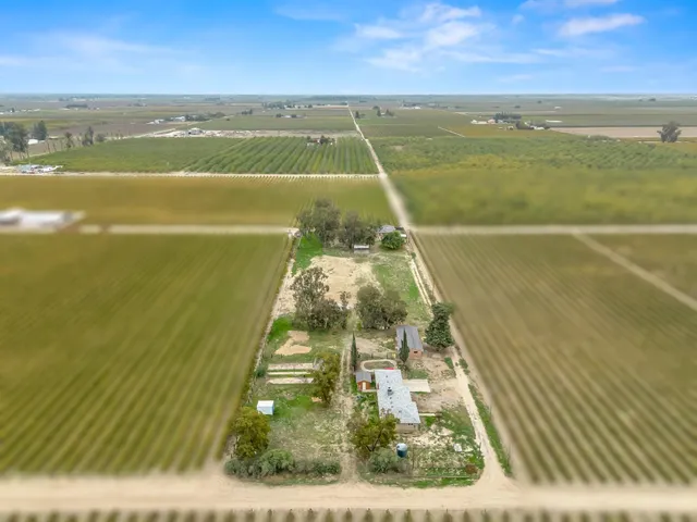 $799,900 | 10375 West Kearney Boulevard, Fresno, CA 93706