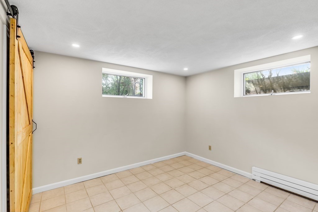 3 Longmeadow Way Hamilton, MA 01982 - Photo 29 of 41 a view of empty room