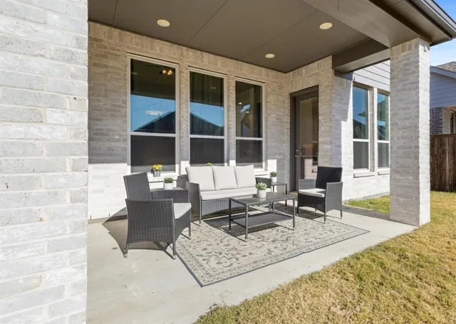 $3,125 | 1136 Saddle Ridge Drive, Aubrey, TX 76227