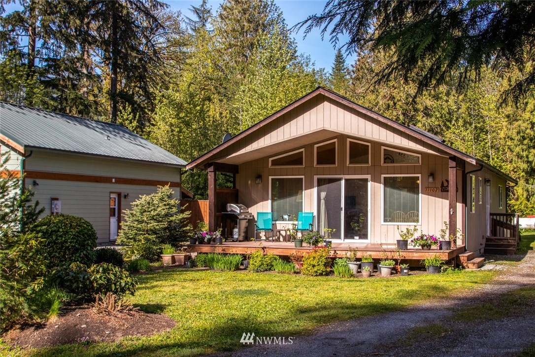 11102 Welcome Road Deming, WA 98244 - Photo 1 of 24 Gallery Image 1