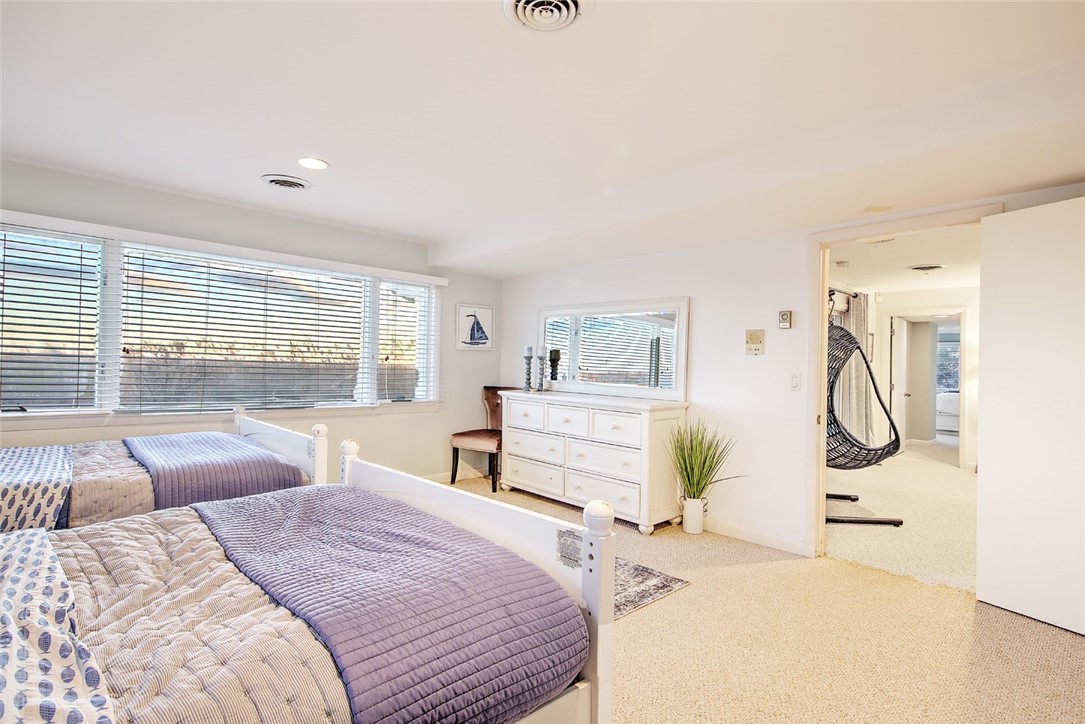 377 Rumstick Road Barrington, RI 02806 - Photo 28 of 40