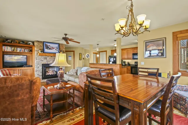 $695,000 | 482 Indian Paintbrush Drive, Unit RL1, Banner Elk, NC 28604