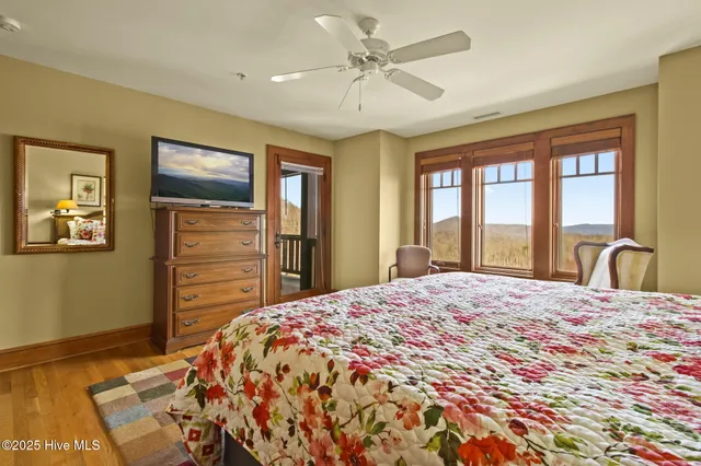 $695,000 | 482 Indian Paintbrush Drive, Unit RL1, Banner Elk, NC 28604