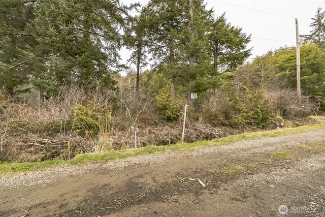 $180,000 | 4592 Highway 109, Pacific Beach, WA 98571