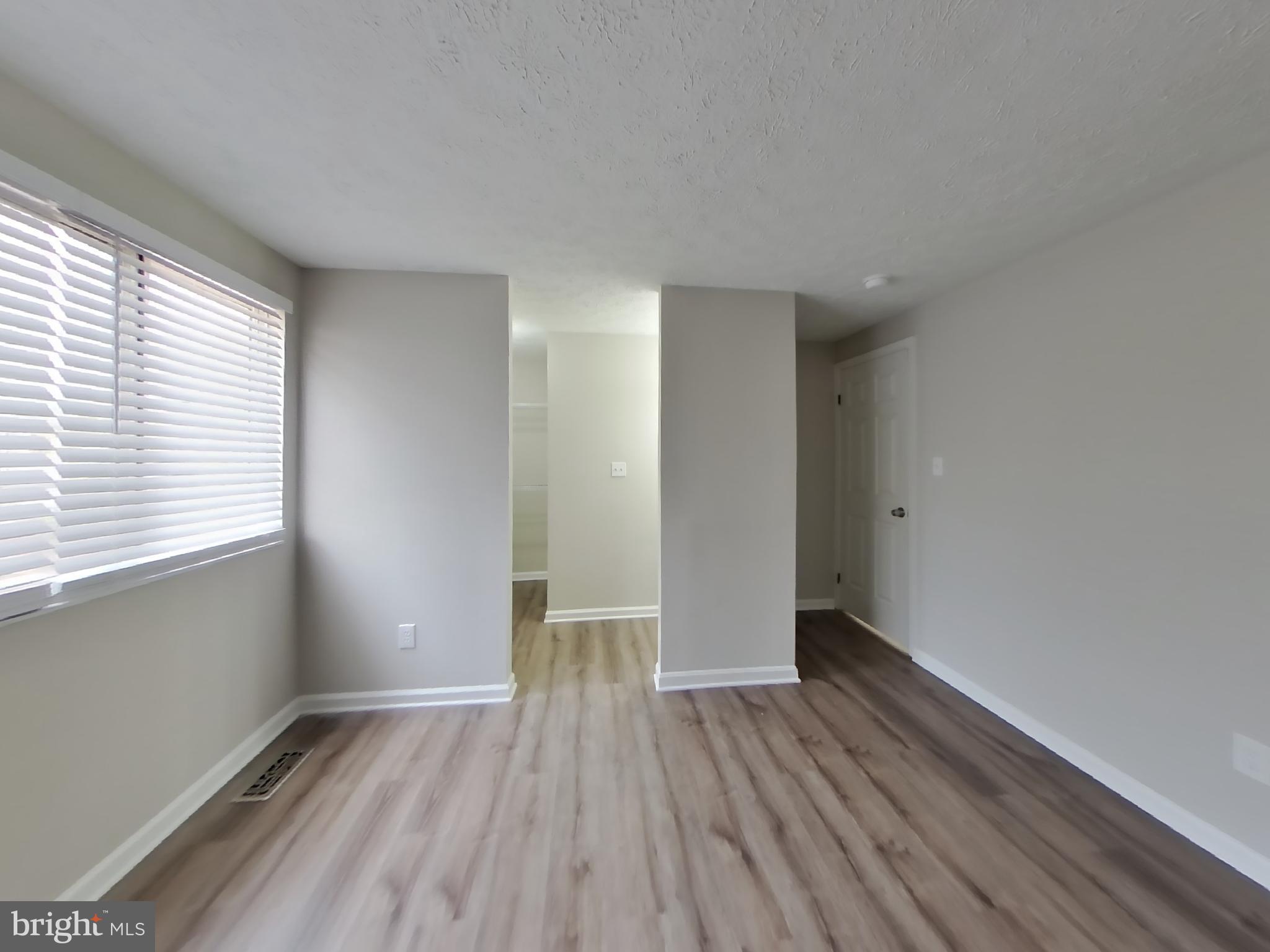 3695 Masthead Trail Triangle, VA 22172 - Photo 6 of 15