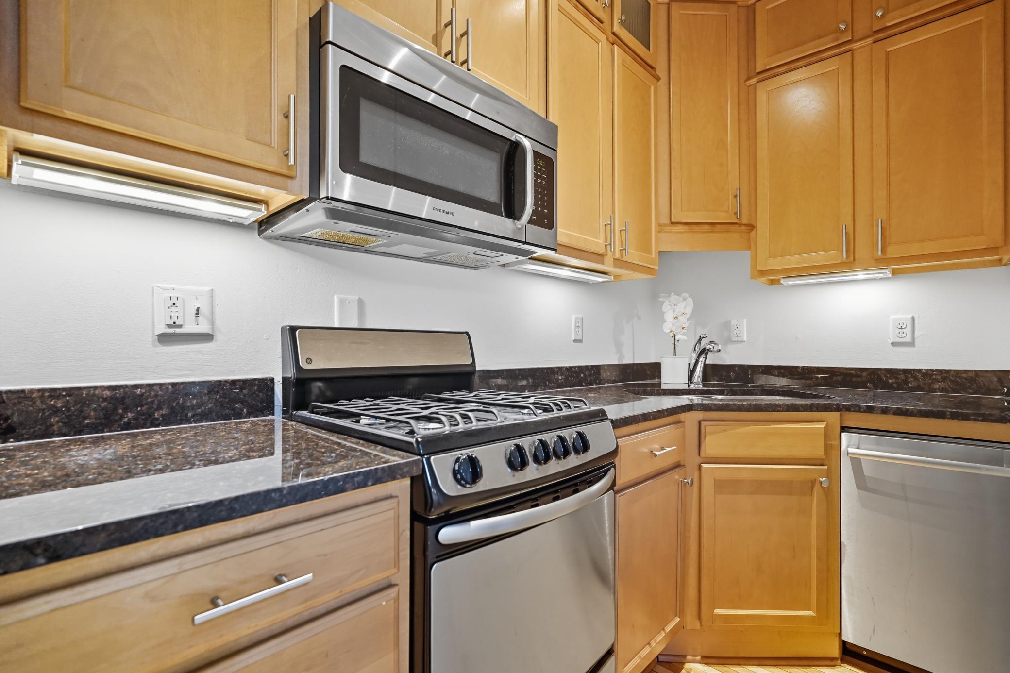 1204 Harmon Place, Unit 18 Minneapolis, MN 55403 - Photo 17 of 26