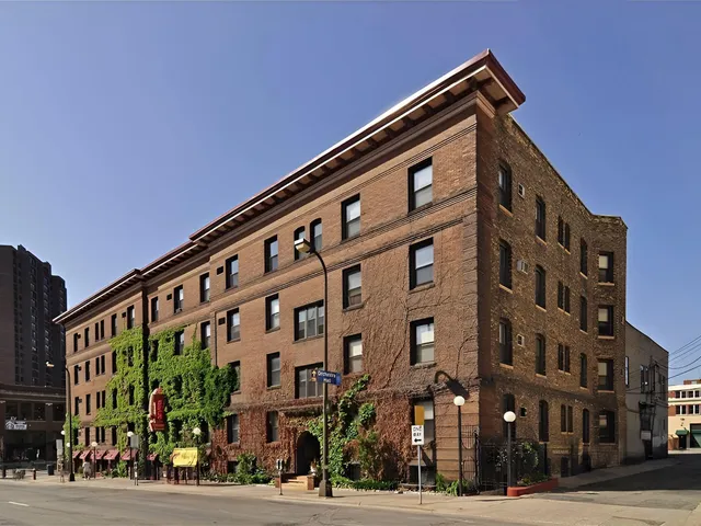 $94,900 | 1204 Harmon Place, Unit 18, Minneapolis, MN 55403