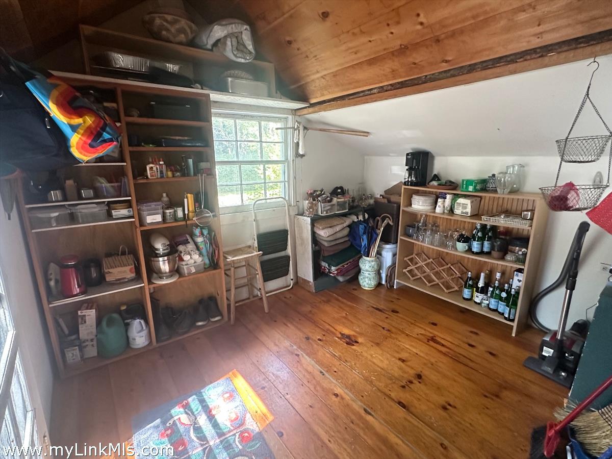 651 State Road West Tisbury, MA 02568 - Photo 13 of 48