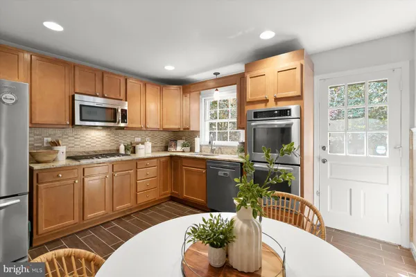 $1,250,000 | 8016 Lilly Stone Drive, Bethesda, MD 20817