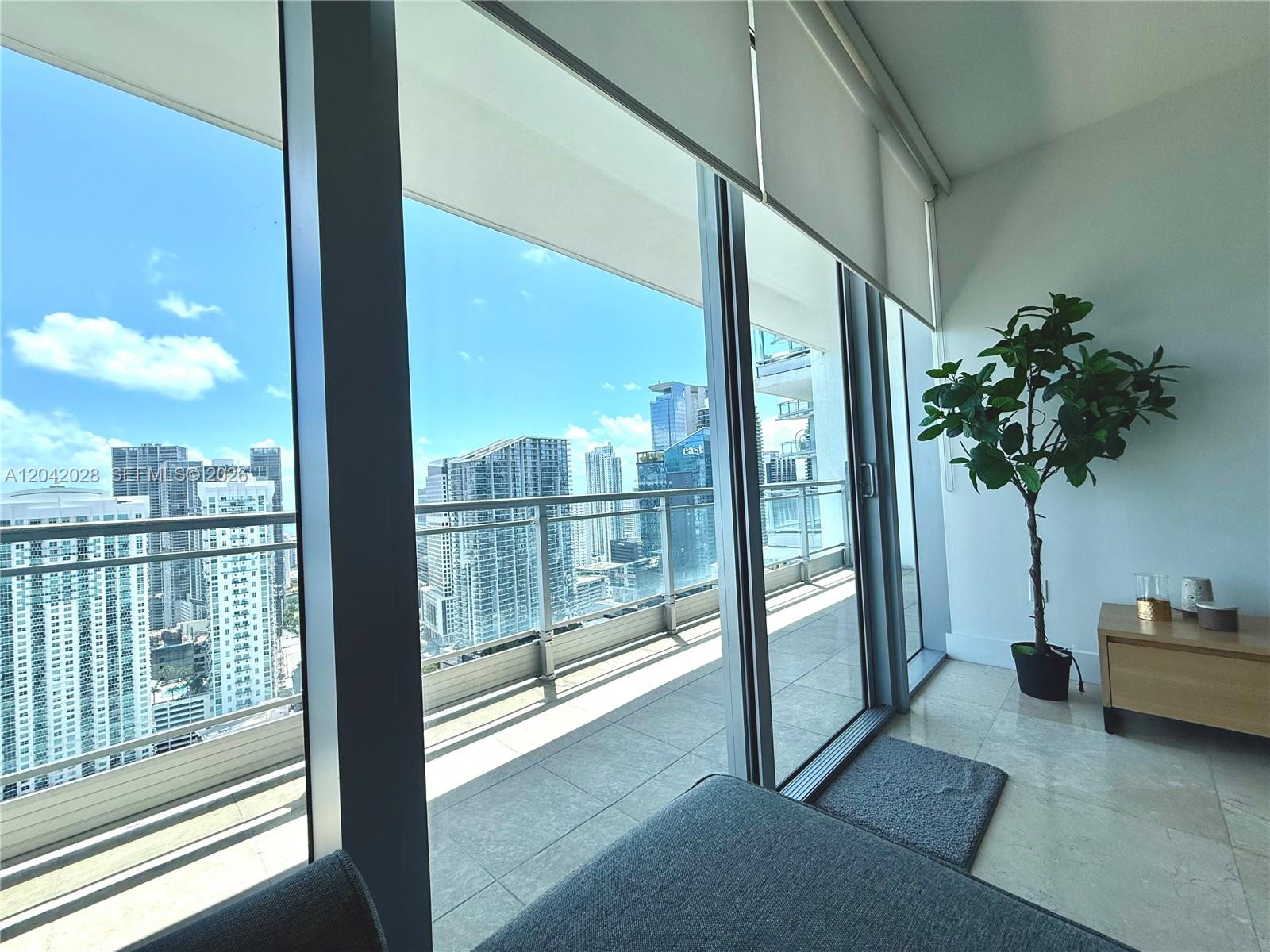 92 Southwest 3rd Street, Unit 4311 Miami, FL 33130 - Photo 21 of 54