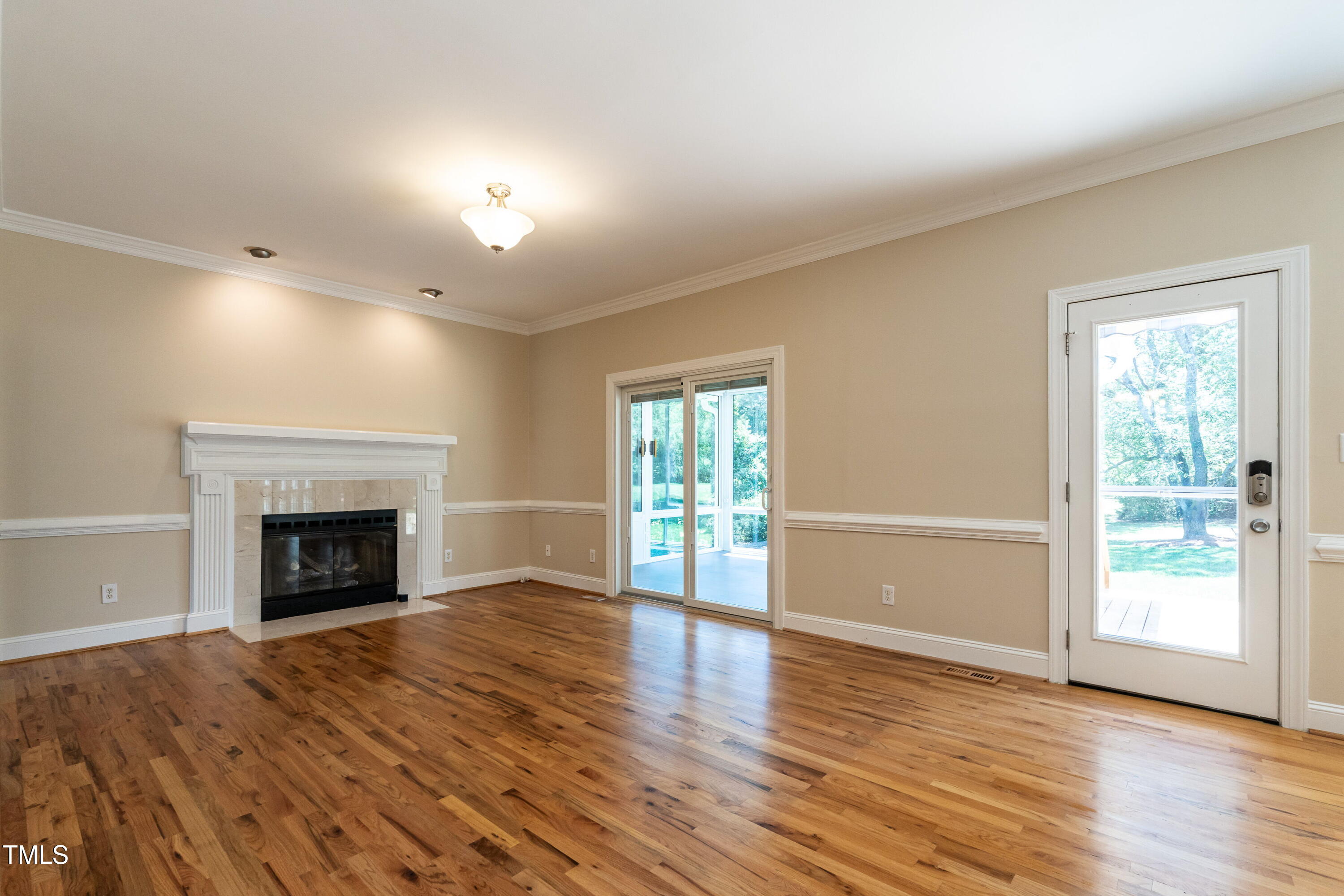 5812 North Beaver Lane Raleigh, NC 27604 - Photo 19 of 66 010-original-family-room