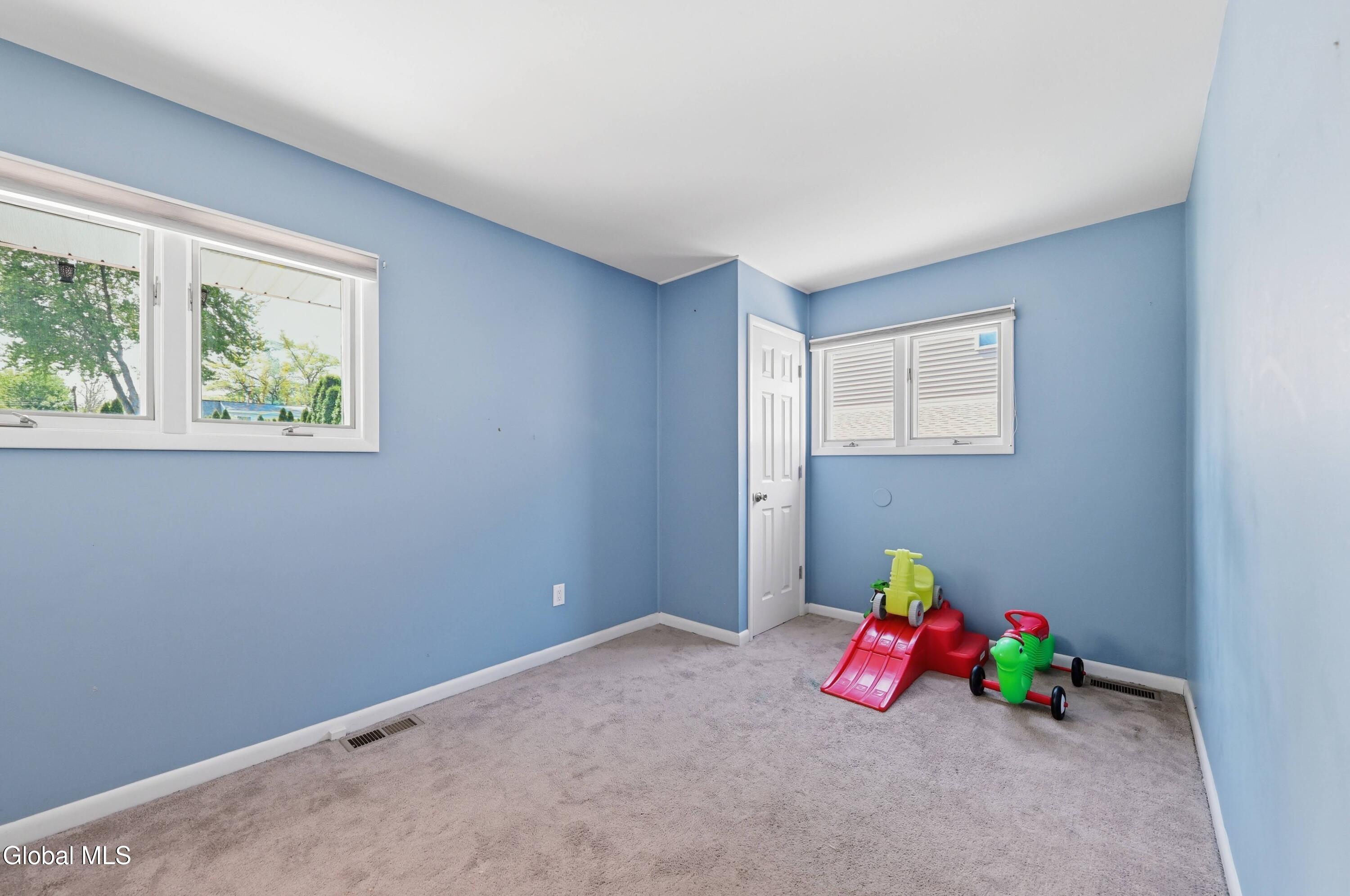 14 Lee Avenue Guilderland, NY 12303 - Photo 38 of 59 AHH_8131