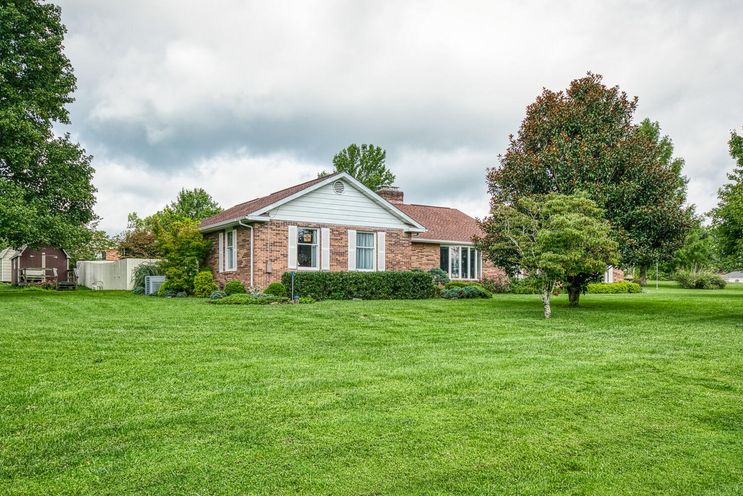 341 Roma Drive Crossville, TN 38555 - Photo 3 of 33 a front view of a house with a yard