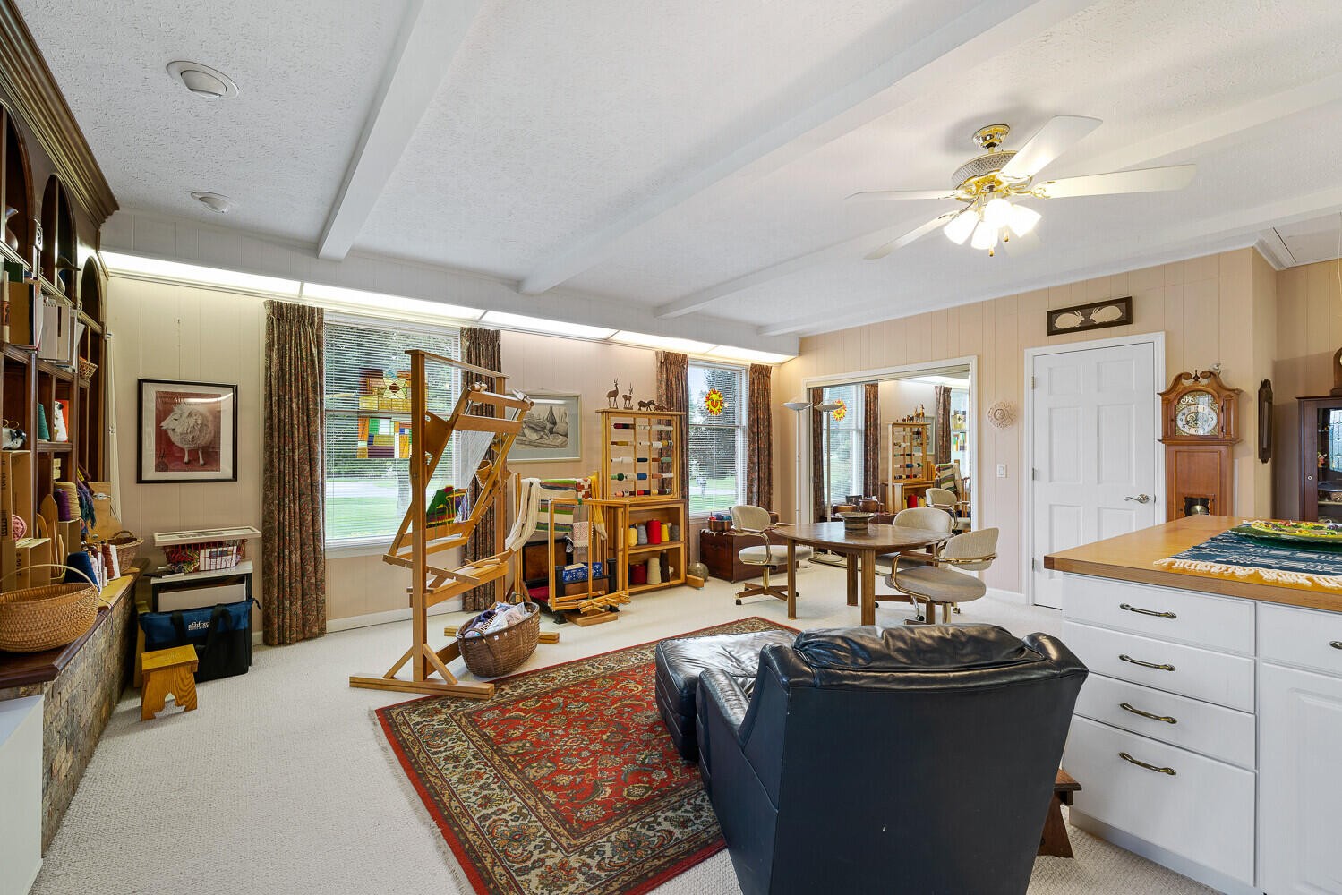 341 Roma Drive Crossville, TN 38555 - Photo 8 of 33 a view of a room with gym equipment