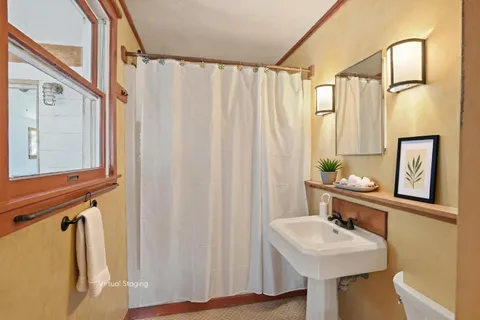$940,000 | 22 Firehouse Lane, Oak Bluffs, MA 02557