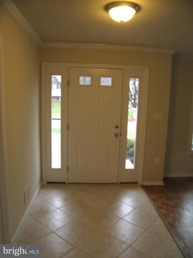 1016 Chiswell Lane Silver Spring, MD 20901 - Photo 3 of 30 Interior (General)