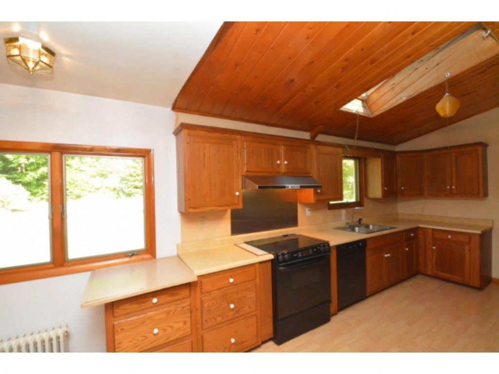 1064 Carter Hill Road Highgate, VT 05459 - Photo 6 of 28