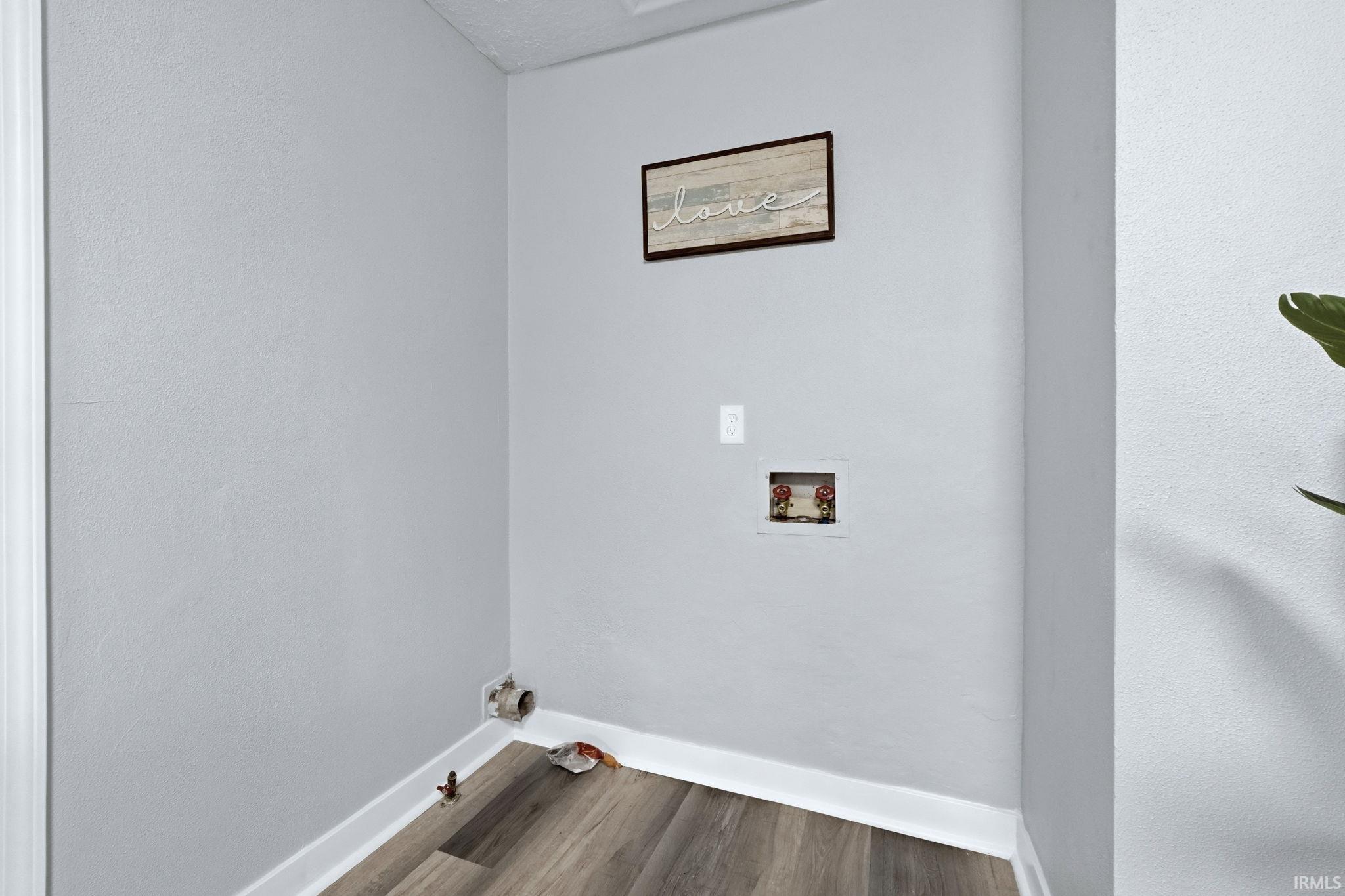 660 Clark Street Huntington, IN 46750 - Photo 13 of 31