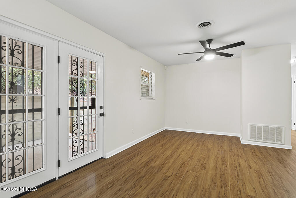 119 Colonial Road Warner Robins, GA 31088 - Photo 11 of 28 119 Colonial Rd_046