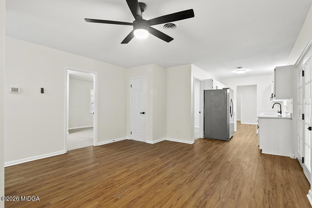 119 Colonial Road Warner Robins, GA 31088 - Photo 12 of 28 119 Colonial Rd_049