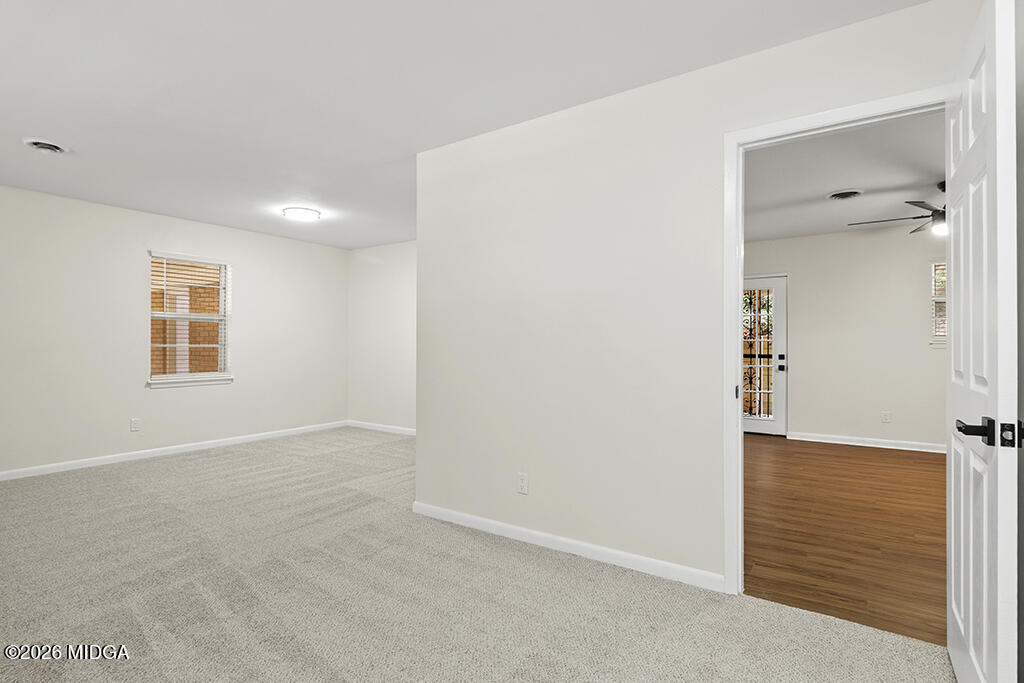 119 Colonial Road Warner Robins, GA 31088 - Photo 3 of 28 119 Colonial Rd_022