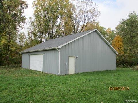 8054 South Nichols Road Gaines, MI 48436 - Photo 2 of 17 IMG_1778.JPG