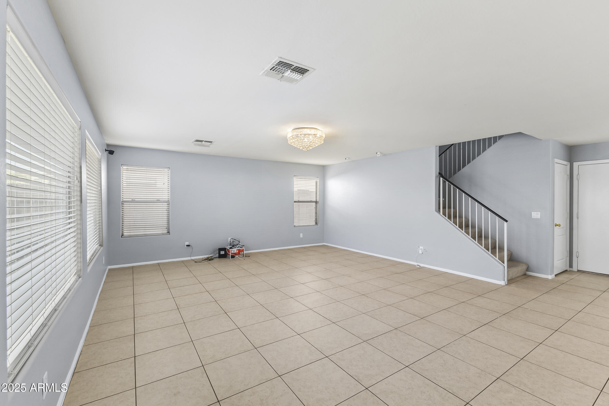 44824 West Applegate Road Maricopa, AZ 85139 - Photo 15 of 46 Living Room