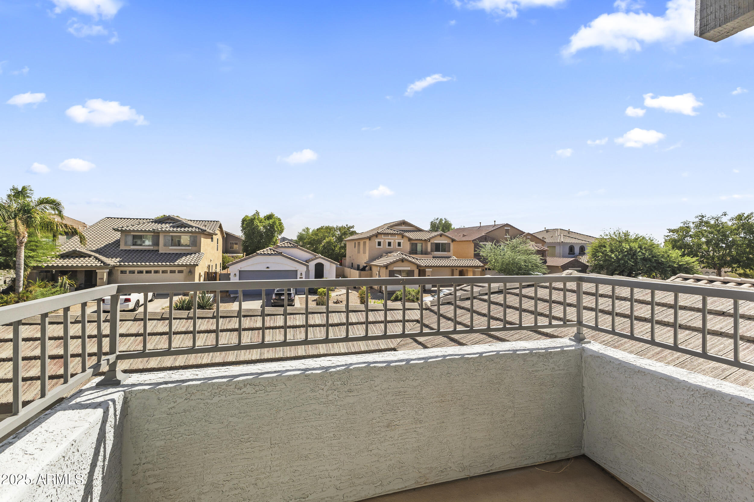 44824 West Applegate Road Maricopa, AZ 85139 - Photo 18 of 46 Balcony to Loft