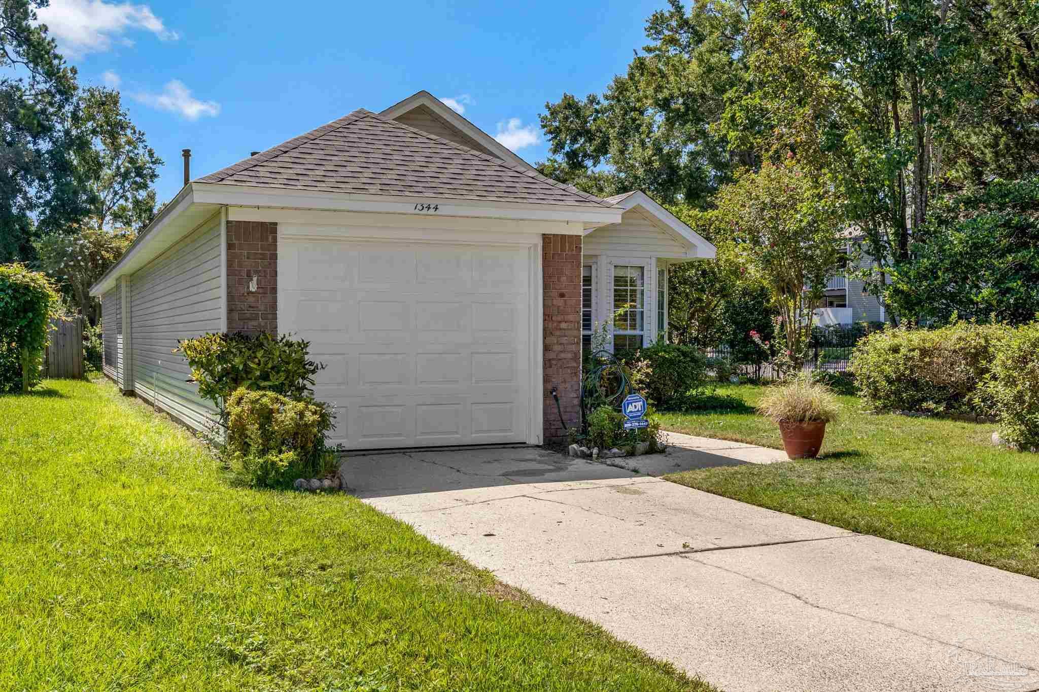 1344 Sunrunner Road Pensacola, FL 32504 - Photo 64 of 65 Gallery Image 64