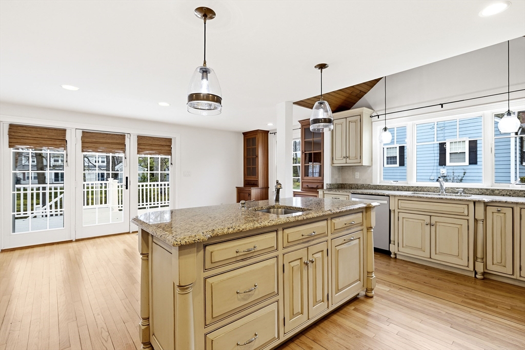 7 Brewster Road West Springfield, MA 01089 - Photo 21 of 41