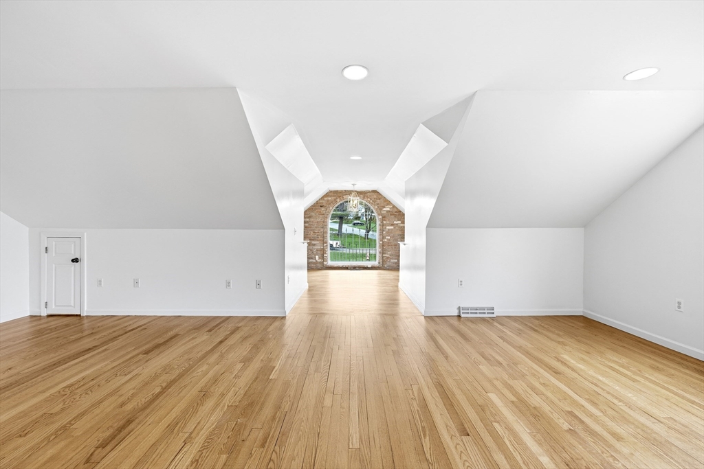 7 Brewster Road West Springfield, MA 01089 - Photo 33 of 41